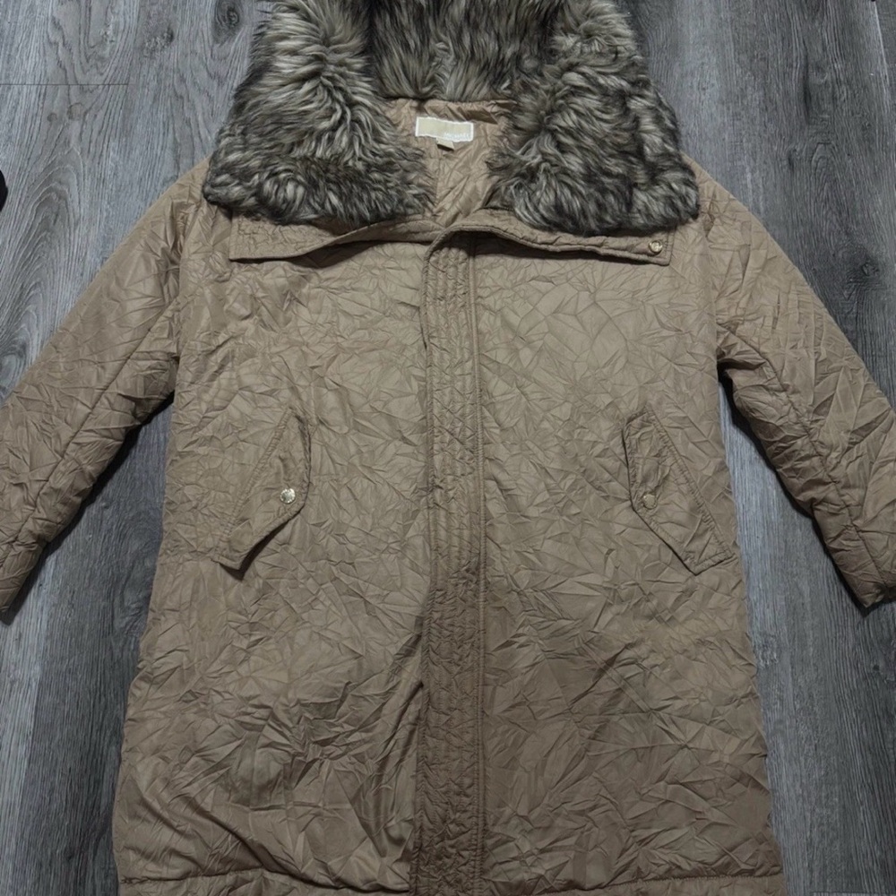 Michael Kors Women’s Faux Fur Coat Size Small